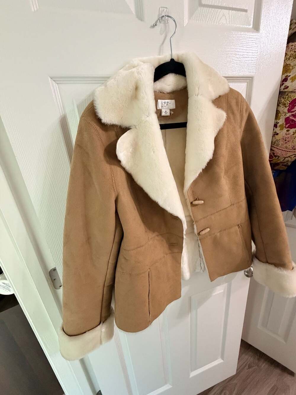 Ann Taylor Loft Faux Fur Suede Coat Size 6 Camel
